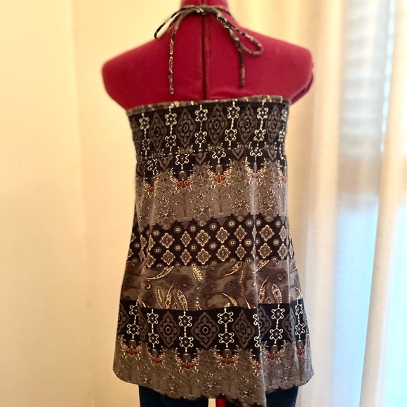 Halter Top - Picture 3 of 4